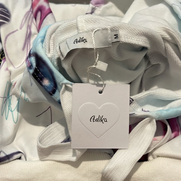 Graffiti Hoodie - Picture 2 of 4